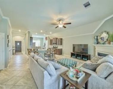 4583 New Country Drive - Photo Thumbnail 4