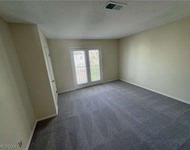 7077 Burcot Avenue - Photo Thumbnail 12