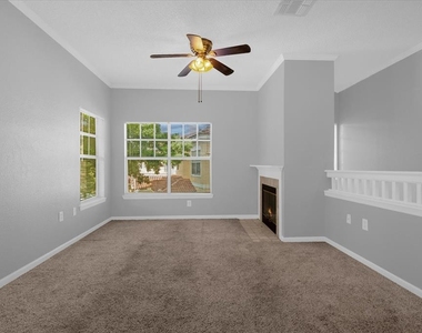 1321 Arbor Lakes Circle - Photo Thumbnail 8