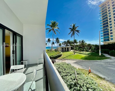 2301 S Ocean Dr - Photo Thumbnail 0