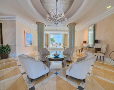 6917 Collins Ave - Photo Thumbnail 21