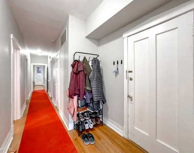 4735 N. Washtenaw, Unit 6 - Photo Thumbnail 14