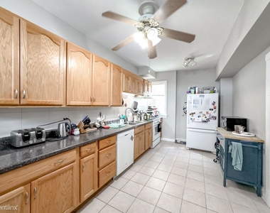 4735 N. Washtenaw, Unit 6 - Photo Thumbnail 2