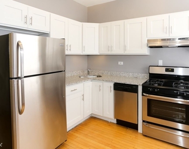 445 W. Melrose, Unit C-9 - Photo Thumbnail 1