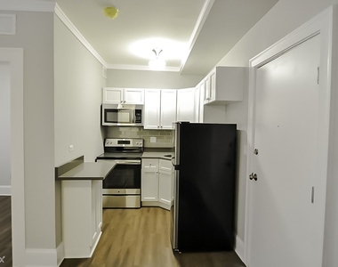 817 W. Lakeside Place, Unit C704 - Photo Thumbnail 1