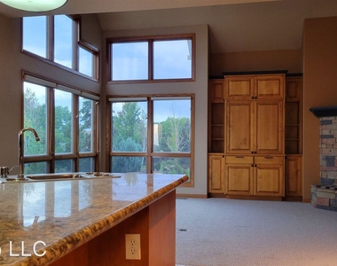 7970 Eagle Ranch - Photo Thumbnail 2