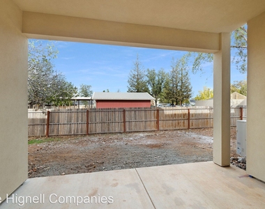 2501 Floral Ave - Photo Thumbnail 16