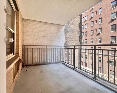 211 West 89th Street - Photo Thumbnail 7