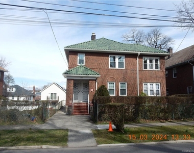 127 Vernon Avenue - Photo Thumbnail 0