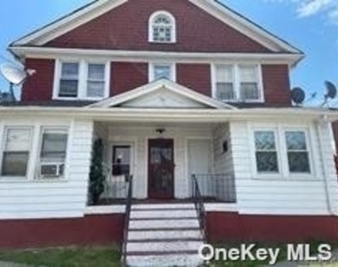 238 Lawrence Avenue - Photo Thumbnail 0