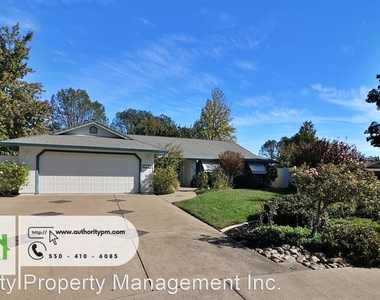 4407 Oak Glen Dr. - Photo Thumbnail 2