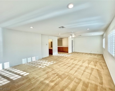 2108 Jadeleaf Court - Photo Thumbnail 11