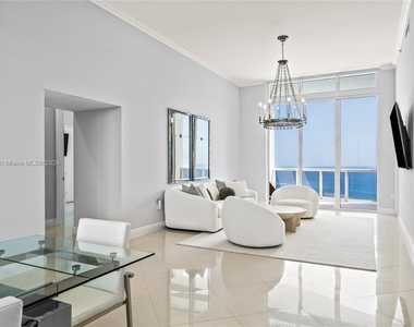 16001 Collins Ave - Photo Thumbnail 26