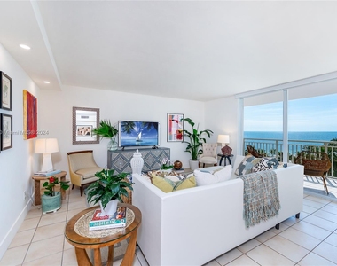 609 Ocean Dr - Photo Thumbnail 27