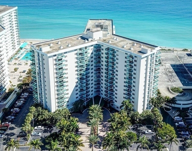 3801 Ocean Dr - Photo Thumbnail 19