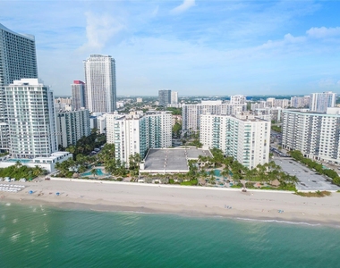 3801 Ocean Dr - Photo Thumbnail 23