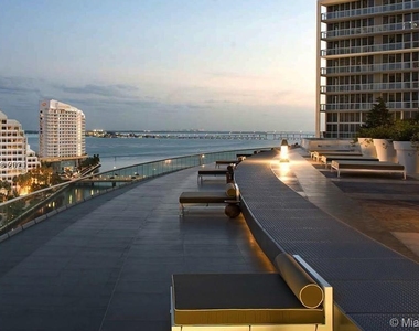 495 Brickell Ave - Photo Thumbnail 15