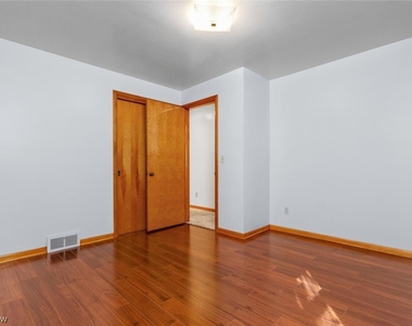 4530 8th Street Nw - Photo Thumbnail 11