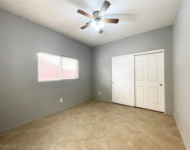 9637 Cartwheel Street - Photo Thumbnail 12