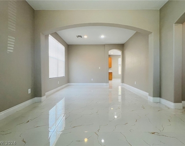 4220 Pavo Court - Photo Thumbnail 28