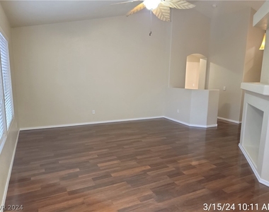 7821 Purple Mountain Avenue - Photo Thumbnail 6