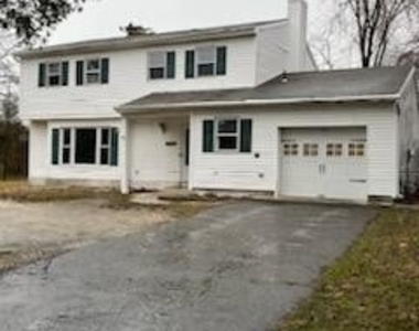 1070 Bay Avenue - Photo Thumbnail 0