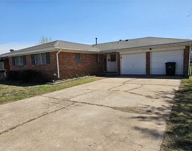 4704 Ridgeway Drive - Photo Thumbnail 0