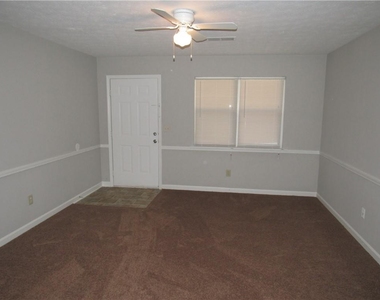 3196 Sarah Lou Drive - Photo Thumbnail 13