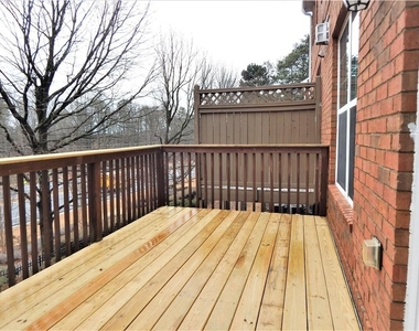 10829 Yorkwood Street - Photo Thumbnail 25