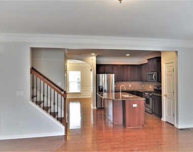 10829 Yorkwood Street - Photo Thumbnail 50