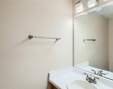 1378 Glen Verde Court - Photo Thumbnail 10