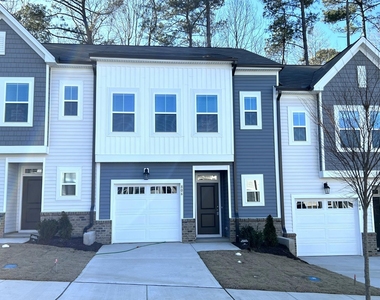 806 Star Ridge Drive - Photo Thumbnail 0