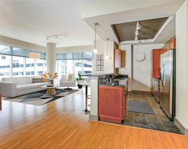 3411 Chestnut Street - Photo Thumbnail 9