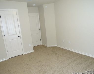 6538 Marcel Way - Photo Thumbnail 27