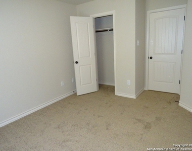 6538 Marcel Way - Photo Thumbnail 26