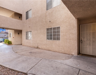 6500 W Lake Mead Boulevard - Photo Thumbnail 14