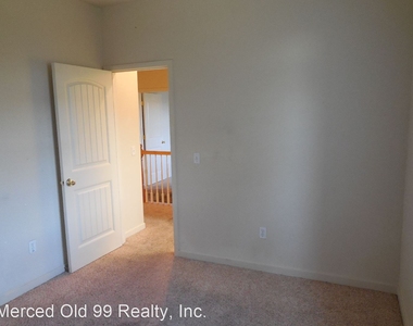 1365 Belmont Dr - Photo Thumbnail 12