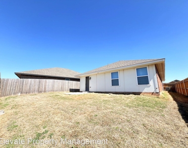 4613 Crystal Hill Dr - Photo Thumbnail 7