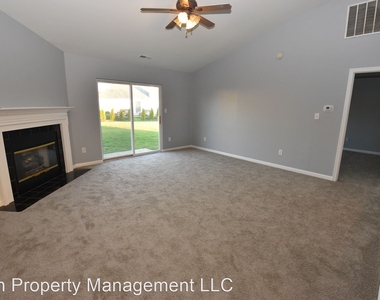 1716 Copeland Farms Dr - Photo Thumbnail 5