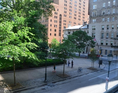 1810-18 Rittenhouse Sq - Photo Thumbnail 18