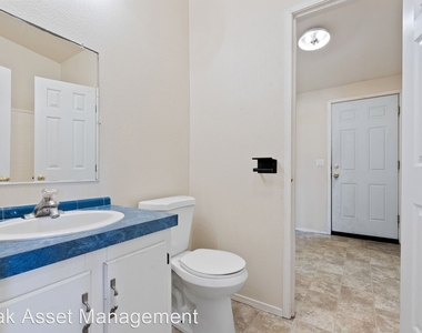 6401-6430 Se 143rd Ct - Photo Thumbnail 1