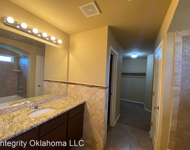 8529 Sw 49th Circle - Photo Thumbnail 29