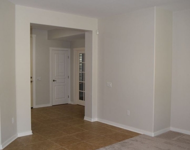 275 Snapdragon Lane - Photo Thumbnail 4