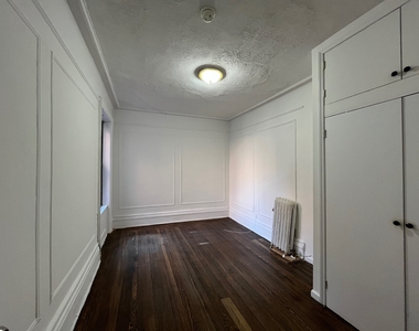 4-Bedroom Apartment for Rent - Morningside Heights - Photo Thumbnail 4