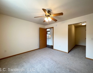 3320 Norton St Apartment 101 - Photo Thumbnail 6