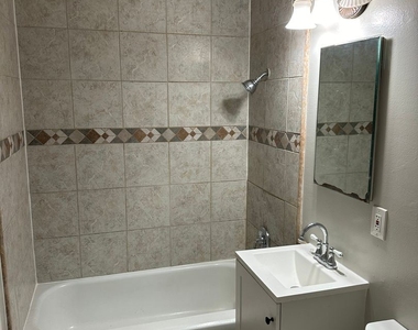 5053 Springfield Way - Photo Thumbnail 7