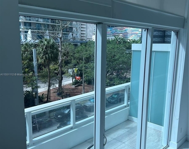 1080 Brickell Ave - Photo Thumbnail 22