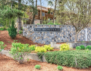 100 Ledgewood Drive - Photo Thumbnail 18