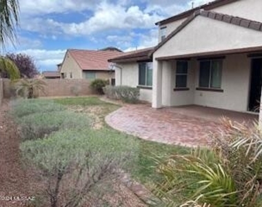 678 S Desert Haven Road - Photo Thumbnail 3