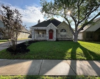 17001  Ardisia Dr - Photo Thumbnail 0